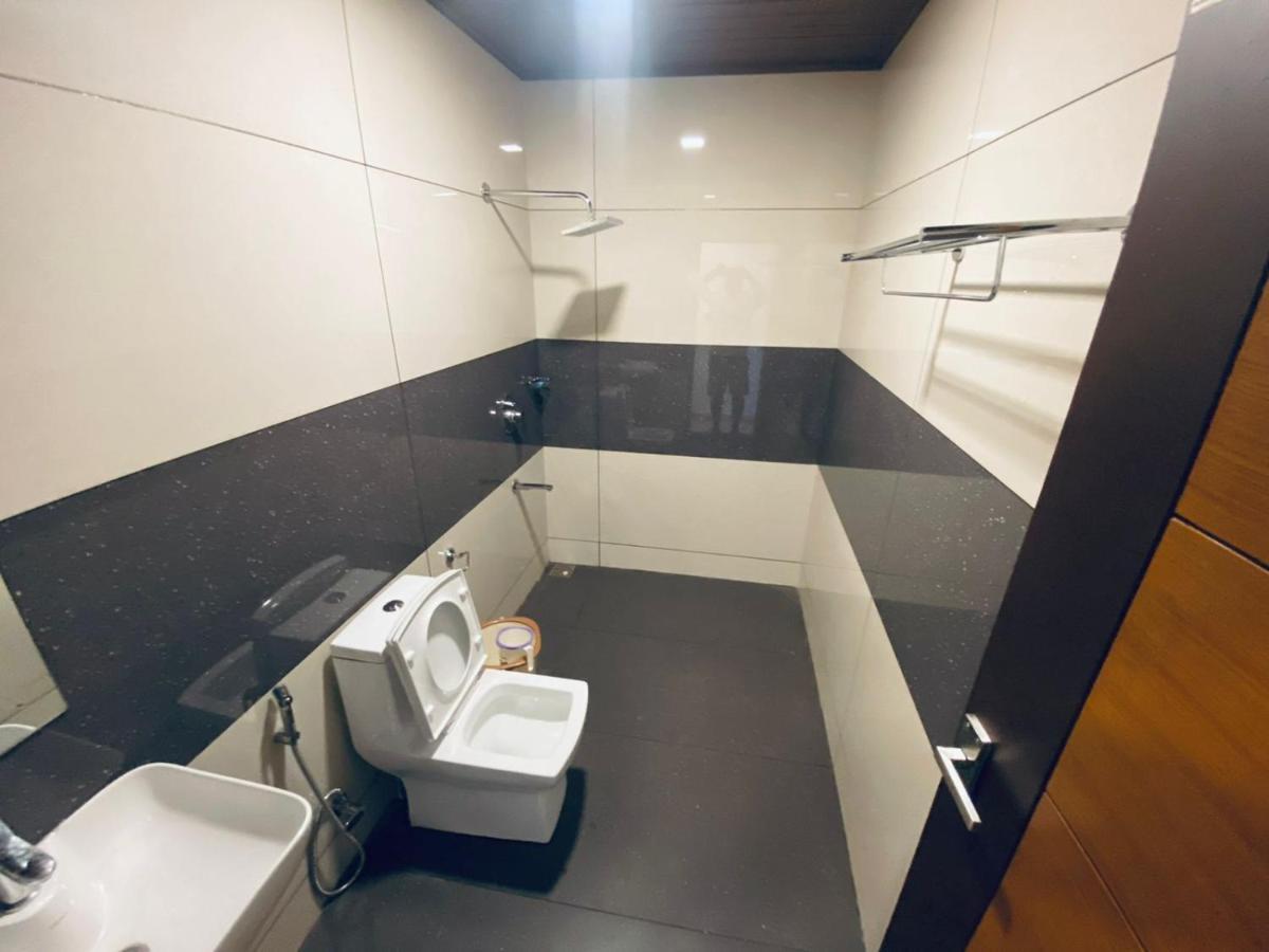 Five Bedroom Villa ムンナール エクステリア 写真