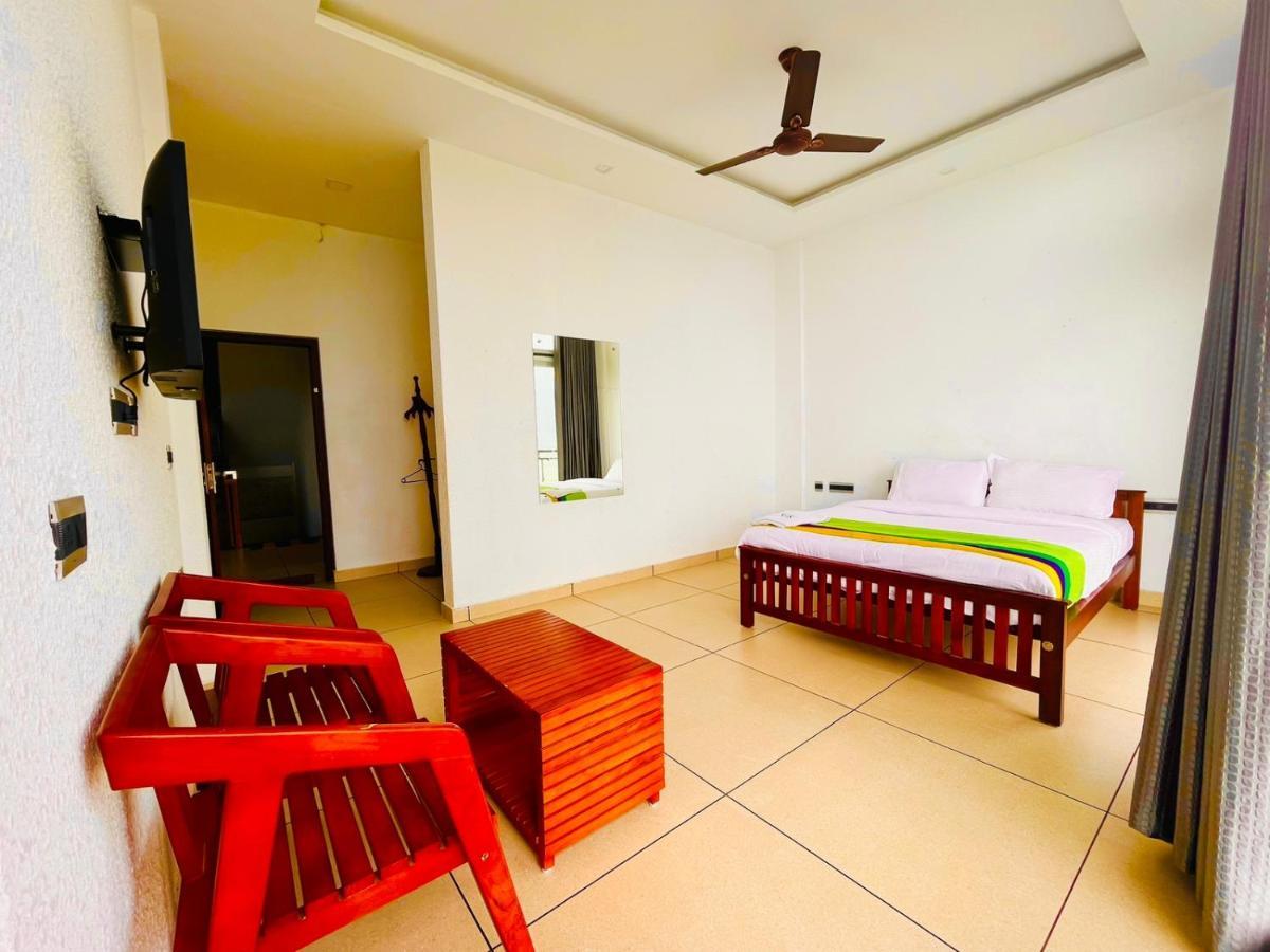 Five Bedroom Villa ムンナール エクステリア 写真